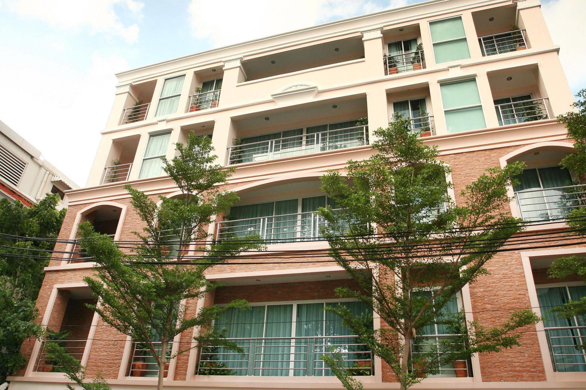 Mirth Sathorn Hotel Bangkok Luaran gambar